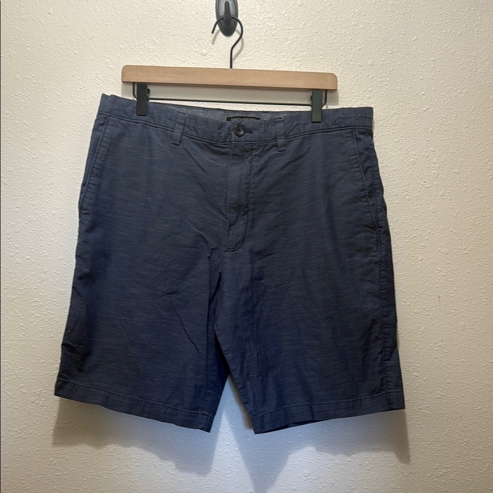 Banana Republic Men's Navy Blue Shorts, Size 36